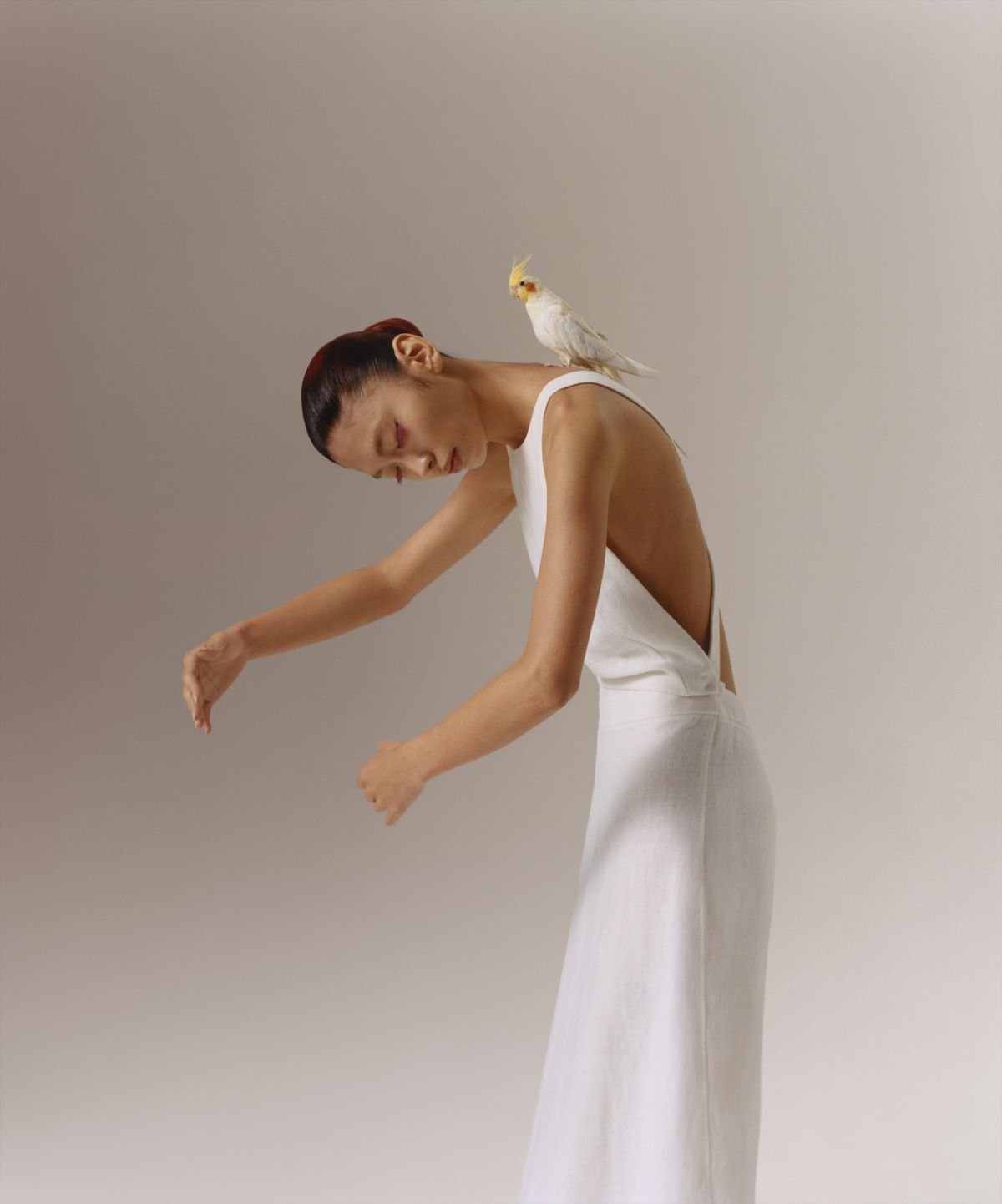 JUNKO SHIMADA 23年春夏コレクション「OASIS」を発表 | USENの音楽情報